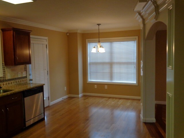 Building Photo - 5405 Crooked Oak Lane