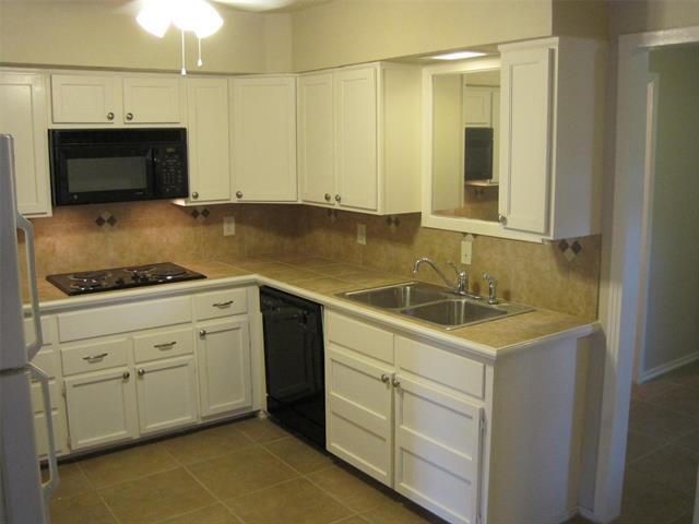 Foto del edificio - 6117 Rincon Way