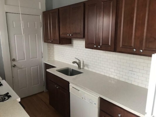 Foto principal - 1755 W Albion Ave