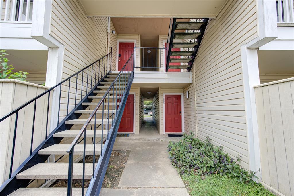Primary Photo - 2750 Holly Hall St