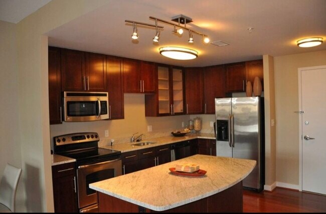 kitchen - 157 Fleet St