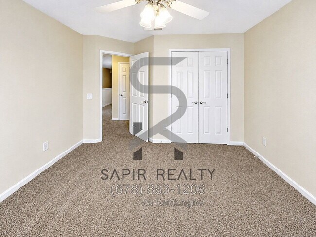 Foto del edificio - 3174 Glenloch Pl