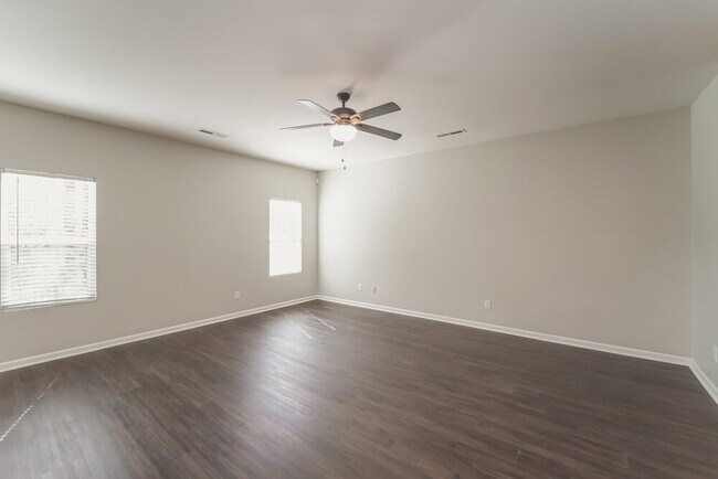 Foto del edificio - 2202 Turtle Point Rd
