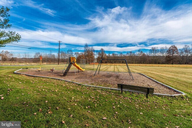 Building Photo - 110 Copper Oaks Ct