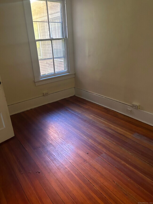 Foto del edificio - 791 Elm St
