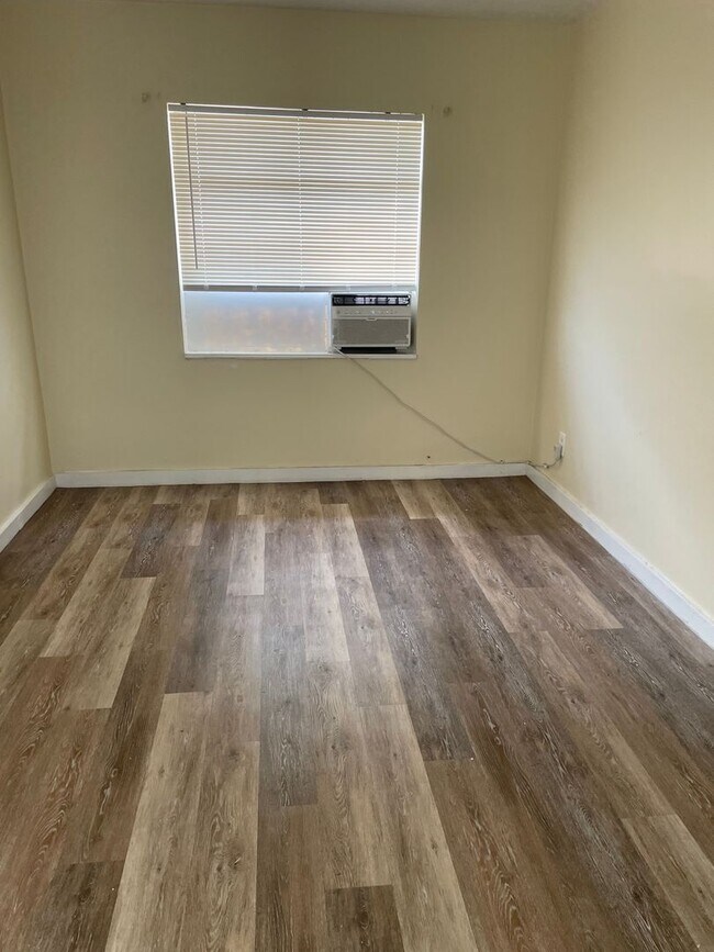 Foto del edificio - 861-863 22nd Ave S