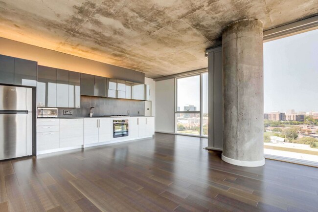 Foto del edificio - 1156 N Howe St