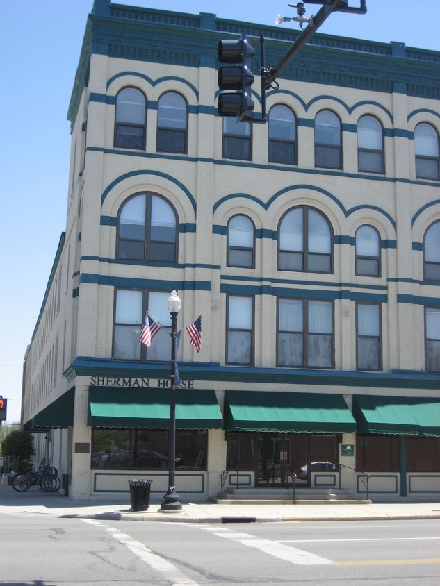 115 E Front St Unit 401, Findlay, OH 45840 Apartment for Rent in