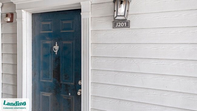 Building Photo - 2500 Woodland Park Dr