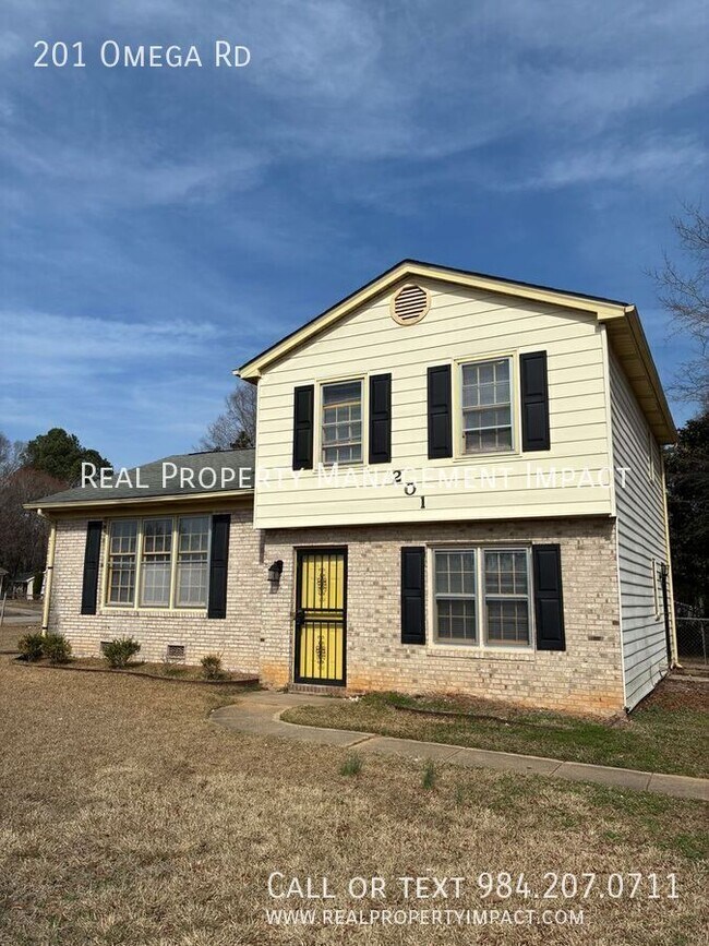 Building Photo - 201 Omega Rd