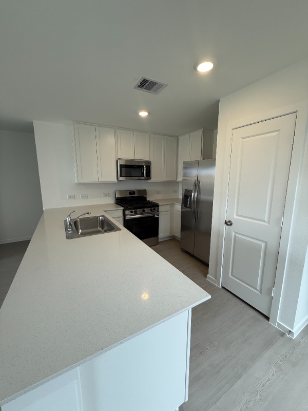 Foto del edificio - 21642 Cottonwood Mdws Trl