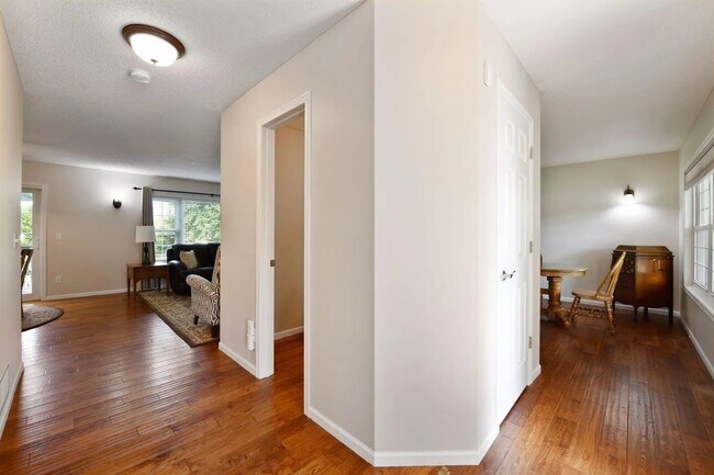 Foto del edificio - 13785 Hill Pl Dr