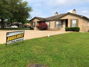 Building Photo - 3601 Elliott St