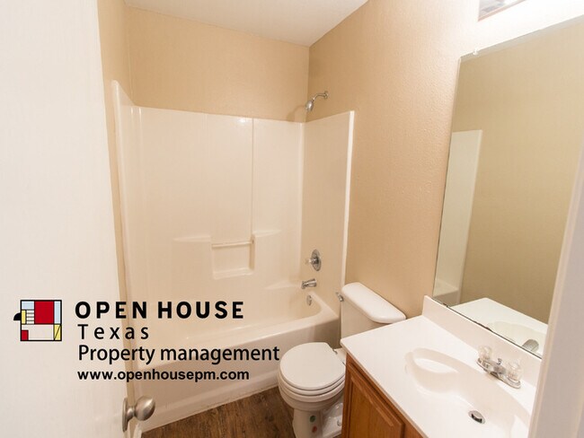 Foto del edificio - 4901 Rustic Ridge Dr, McKinney