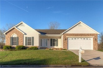 Building Photo - 310 Royallsprings Pkwy
