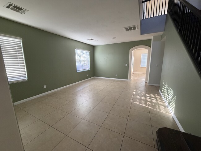 Building Photo - 9196 Grand Sunburst Ct