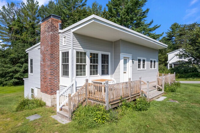 Building Photo - 45 Intervale Rd