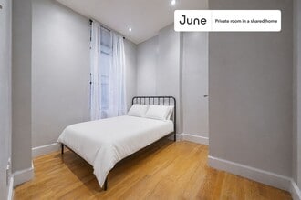 Building Photo - Room in Shared 3 bed/1 bath home in Central Harlem
