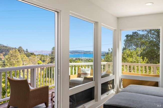 Building Photo - 48 Junipero Serra Ave