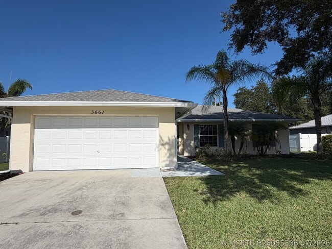 Foto del edificio - 3661 SW Camastro St