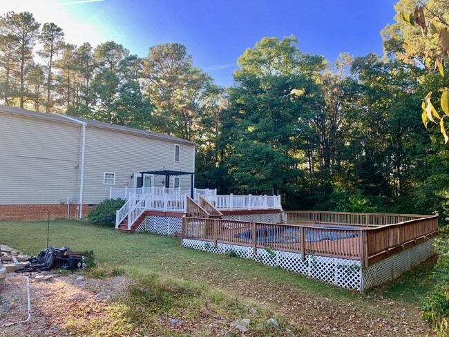 Building Photo - 5814 Bethlehem Rd