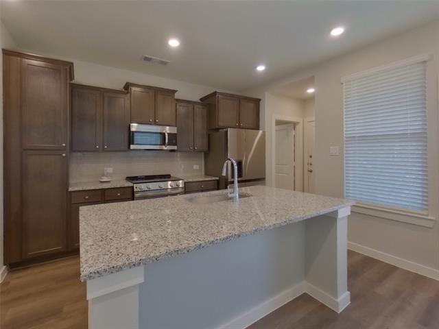 Building Photo - 2528 Waddill Rivers Wy