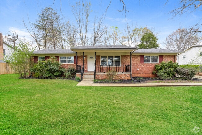 Building Photo - 5018 Shoreline Dr