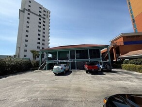 Building Photo - 731 Pensacola Beach Blvd