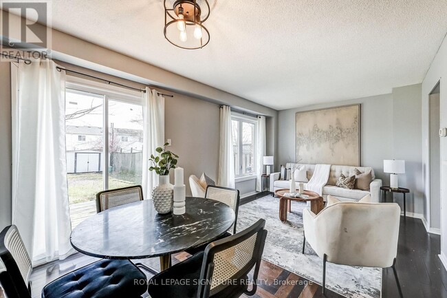 Photo du bâtiment - 13 Hanning Ct