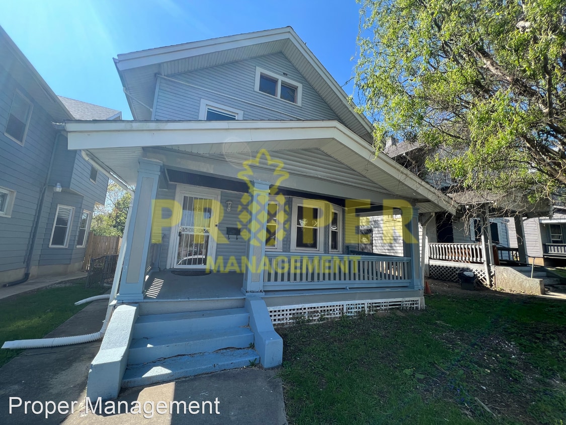 Primary Photo - 3 br, 1 bath House - 68 E Fairview Ave