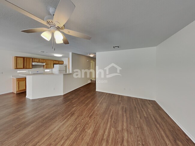 Foto del edificio - 8059 Earlsboro Street