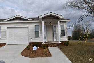 Building Photo - 100 Jasmine Cir