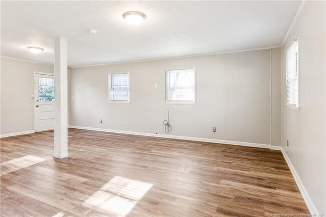Foto del edificio - 1089 Essex Pl