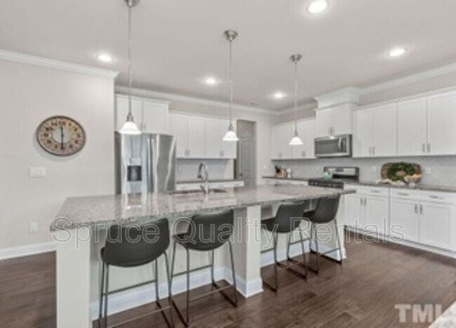 Building Photo - 311 Fenella Dr