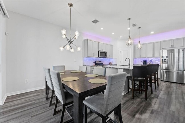 Building Photo - 34244 Radley Wy
