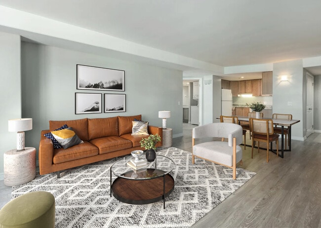 Building Photo - Peninsula Place