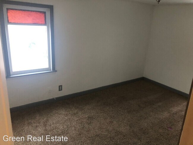 Building Photo - 3 br, 2 bath House - 258 W Water St