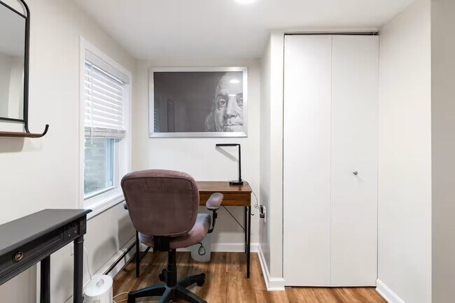 Foto del edificio - 1324 Randolph St NE