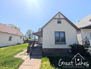Building Photo - 5667 Anthon St
