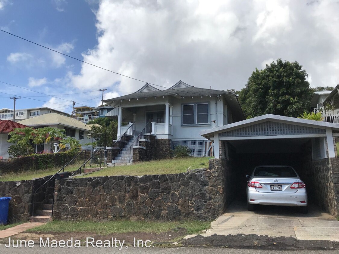 Primary Photo - 3 br, 1 bath House - 1711 Kealia Dr