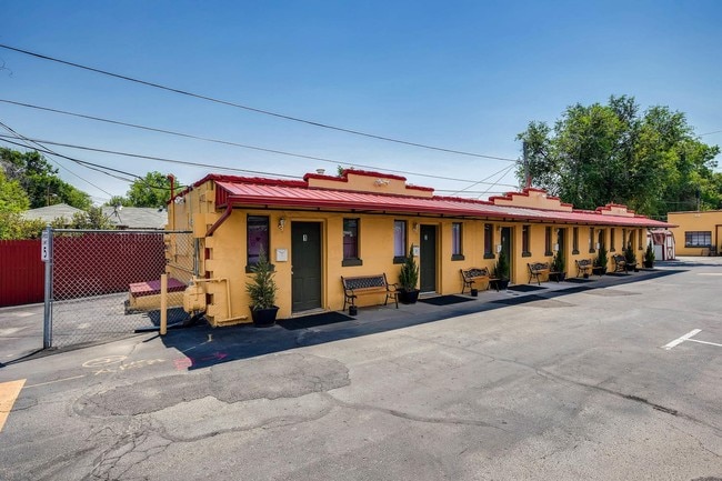 Please call to schedule a showing - Conner Piretti 303.818.1805 - 636 S Quitman St