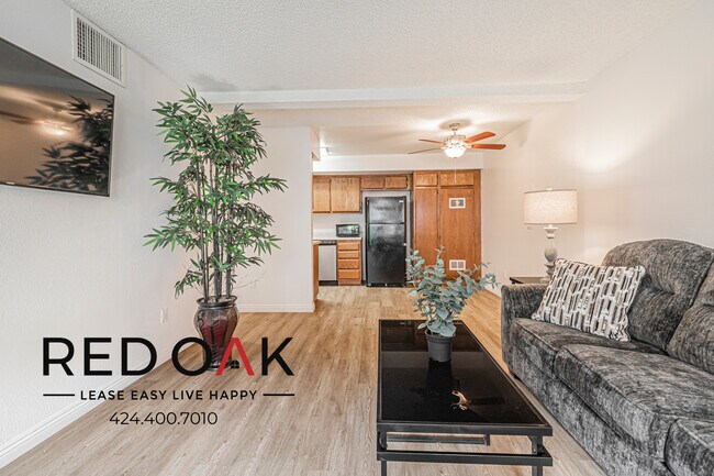 Foto del edificio - 6601 Victoria Ave