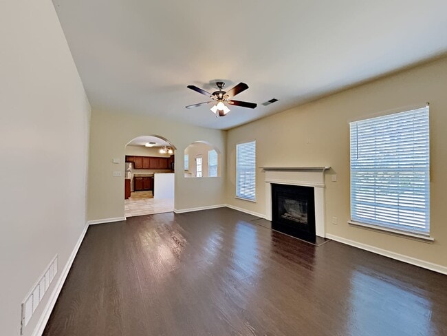 Foto del edificio - 4994 Amethyst Dr