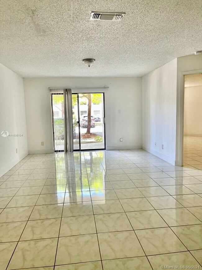 11241 W Atlantic Blvd Unit 106, Coral Springs, FL 33071 Condo for Rent in Coral Springs, FL