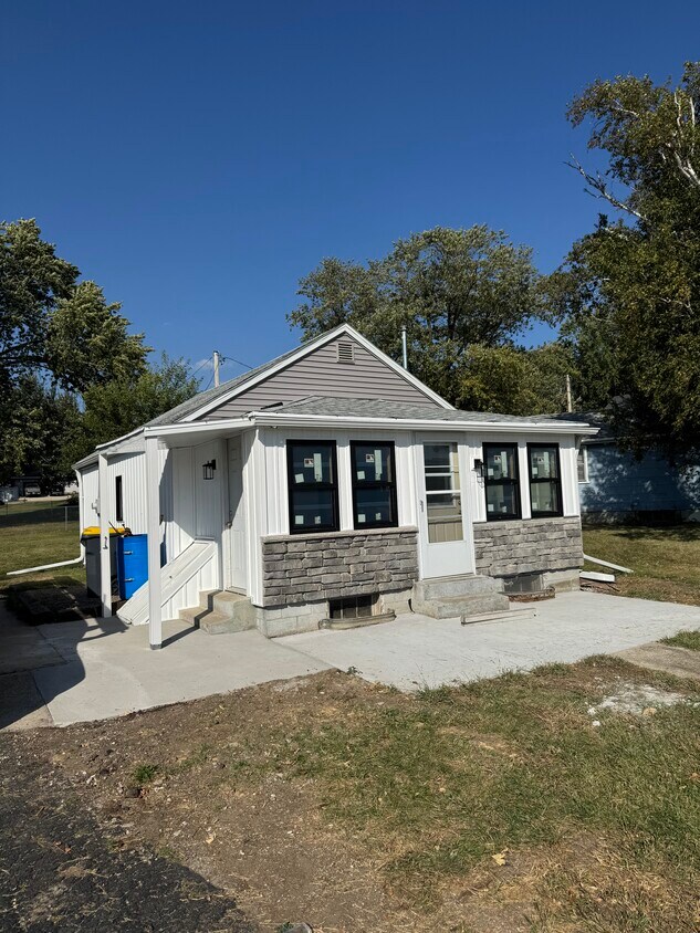 Foto principal - 635 11th St