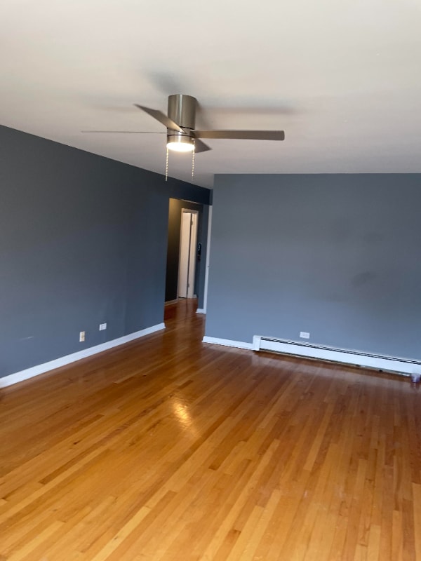 Building Photo - 1612 Memorial Dr