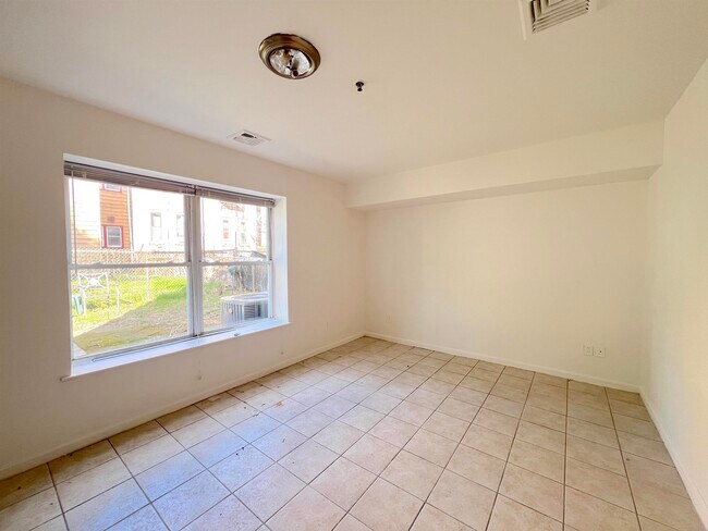 Foto del edificio - 512 27th St