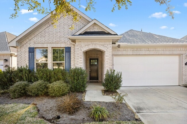 Building Photo - 8315 Divot Trce