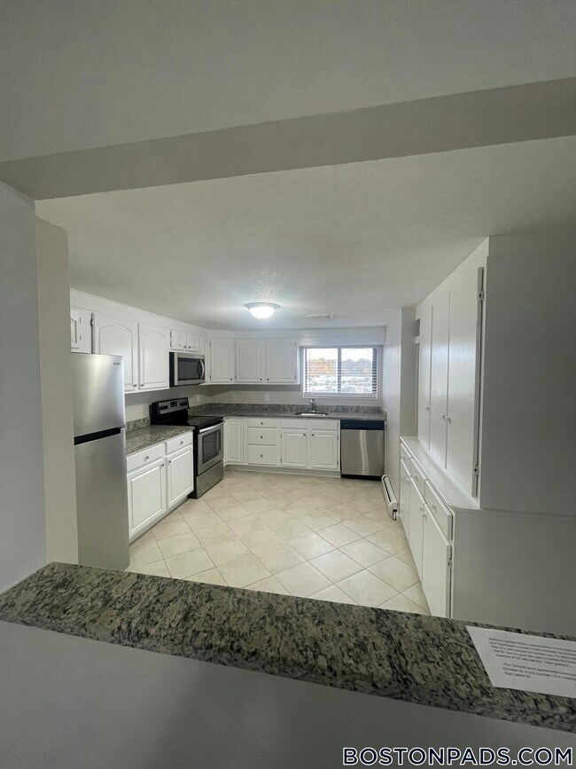 Foto del edificio - 4380 N Main St