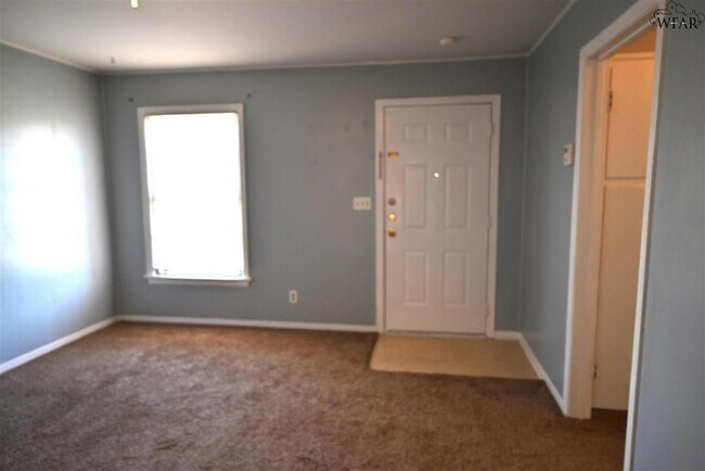 Building Photo - 4326 Rhea Rd